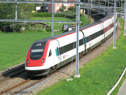 Fotografie ferroviarie - RABDe 500 (ICN) a Castione